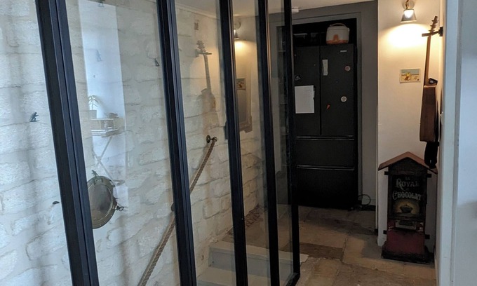 Beaux Arts-Boutonnet House | Maison de Caractère Quiet neighborhood near the historic center and TRAM 1 station
