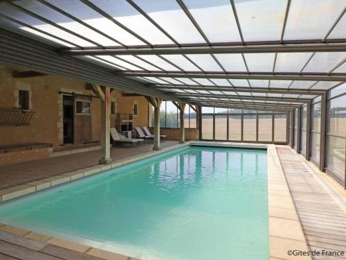 Dorceau House | Maison de charme avec piscine intérieure, grand jardin, et paysages magnifiques en pleine campagne - FR-1-497-164
