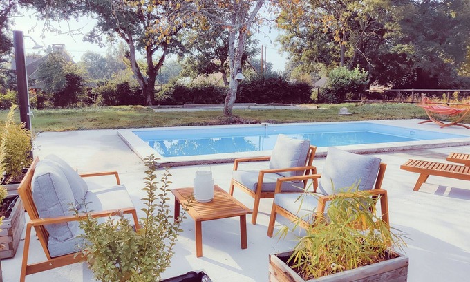 Danestal House | Maison de Charme - Piscine Chauffée - 8 Personnes