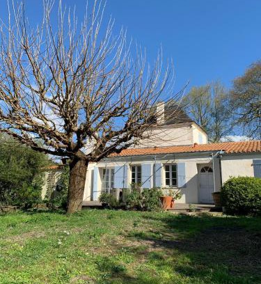 Saint-Just-Luzac House | Maison de charme séjour à la ferme La Petite Sabliere
