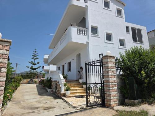 Ksamil House | Maison de Fabjon