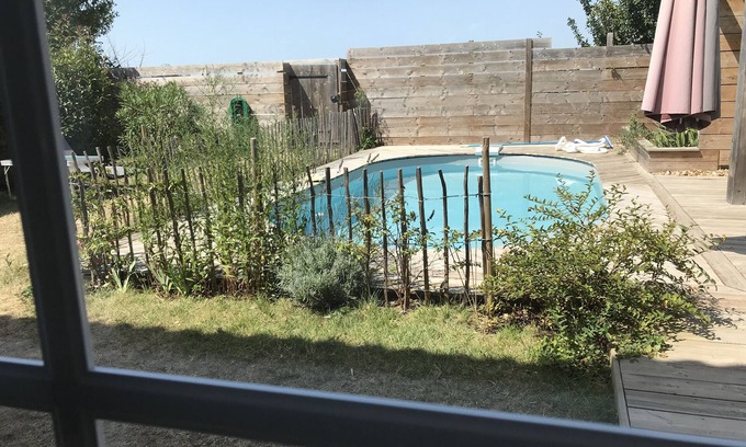 Epargnes House | Maison de Famille au Charme Charentais - Piscine et Calme