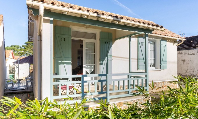 Saint-Brevin-les-Pins Ski Chalet | Maison de bourg à deux pas de la mer