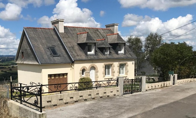 Gouezec House | Maison de la Roche du Feu jusqu'à 12 personnes