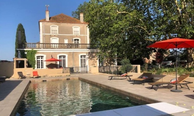 Ceret House | Maison de Maître Rénovée Idéale Pour des Vacances en Famille ou Entre Amis !