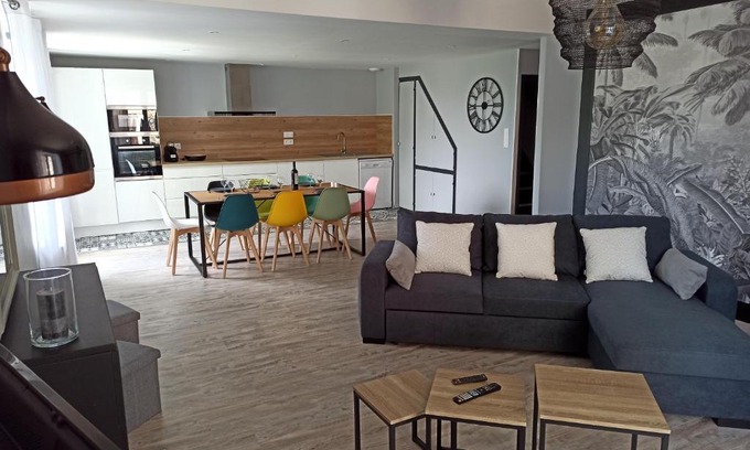 Sauveterre-de-Rouergue House | Maison de village 6/9 prs