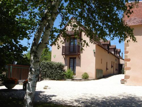 Rosnay House | Maison de vacances au cœur du parc de la Brenne avec étang privé, Wi-Fi et animaux acceptés - FR-1-591-376