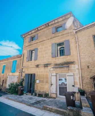 Vers-Pont-du-Gard House | Maison de village atypique à 5min du Pont du Gard