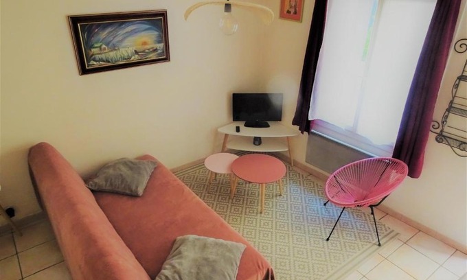 Saint-Raphael House | Maison De Village
