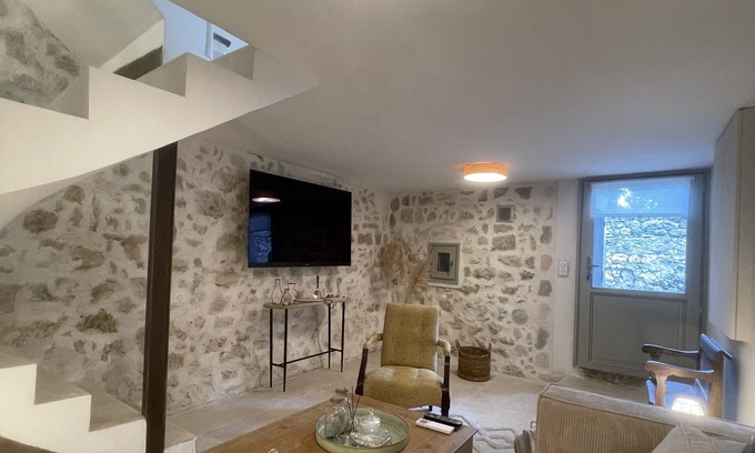 Valbonne Apartment | Maison de village - Valbonne