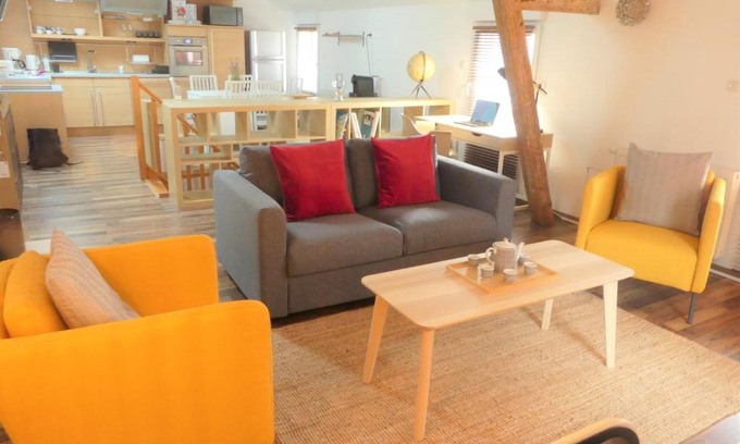 Belfort House | Maison de ville, fibre et Netflix