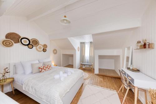 Sevran Apartment | Maison de ville triplex proche CDG