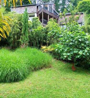 Bievres Bed & Breakfast | Maison des Bois
