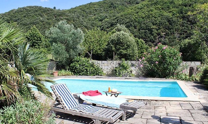 Premian Bed & Breakfast | Maison des Rêves-as seen on House Hunters International! 1-3 bedrooms ensuite