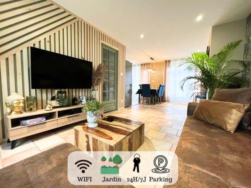 Saint-Omer House | Maison des Sens