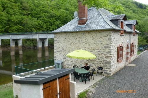Soursac House | Maison du meunier