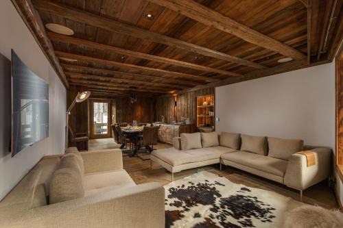 Chamonix City Centre Apartment | Maison du Roi - Happy Rentals