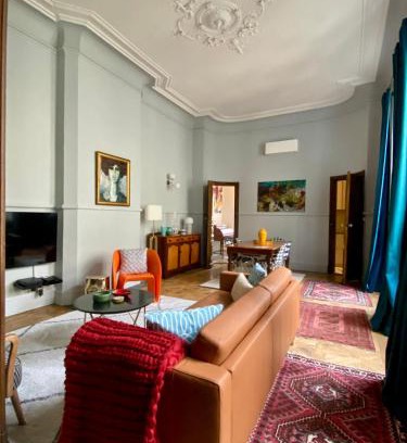 Bastide Saint-Louis Apartment | Maison ÉGLANTINE Historic 4 star with Air Conditioning