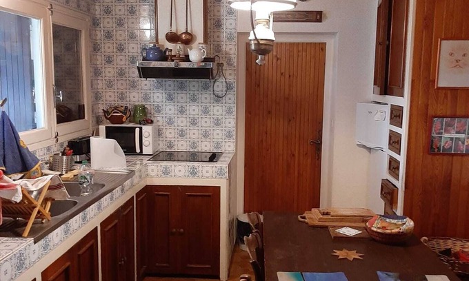 La Sacristie House | Maison en Pleine Campagne Avec Piscine Privée. Les 4 Pattes Sont Acceptés