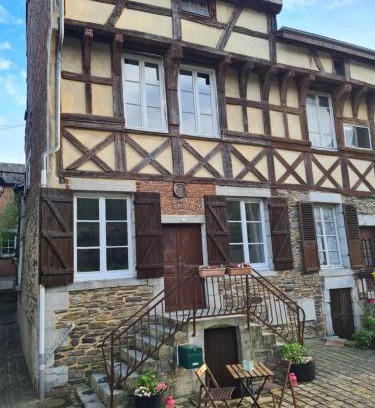 Revin House | Maison espagnole du XVIème siècle