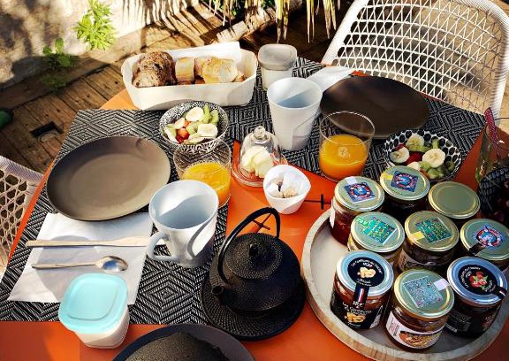 Le Bois-Plage-en-Re Bed & Breakfast | Maison Face au Soleil