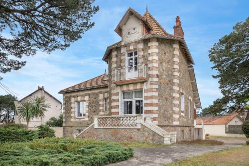 Saint-Brevin-les-Pins House | Maison familiale pour 8 proche plage et bourg à St Brévin