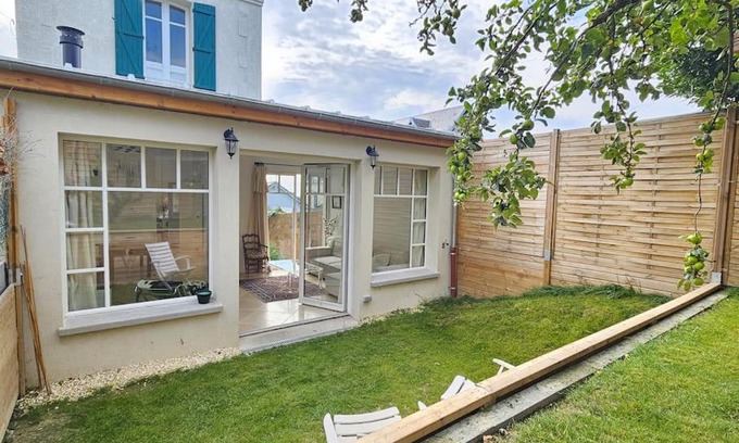 Trouville-sur-Mer House | Maison familiale, 3 chambres, jardin, au calme