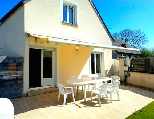 Luc-sur-Mer House | Maison Familiale & Confortable proche Plage