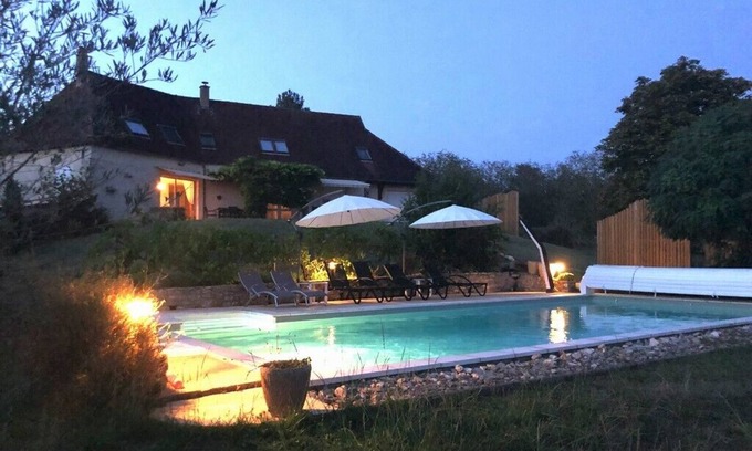 Saint-Martial-de-Nabirat House | Maison du Lantier 6 - pool, garden, 3 beds and 3 baths, Quality accomodation