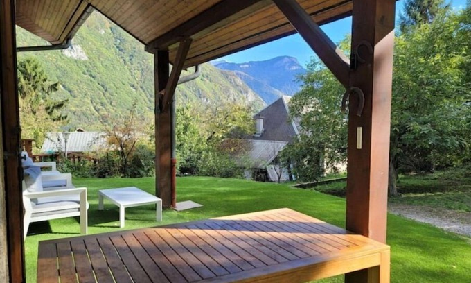 Saint-Remy-de-Maurienne House | Maison Familiale Vallée