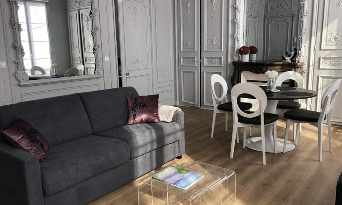 Abbeville Apartment | Maison Gabriel Appartement PLUME