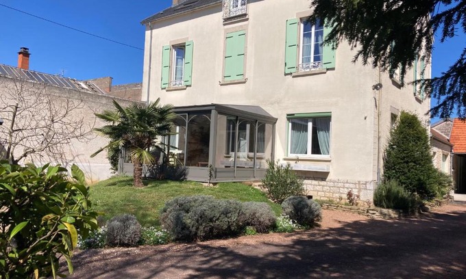 Nuits-Saint-Georges House | Maison Gille
