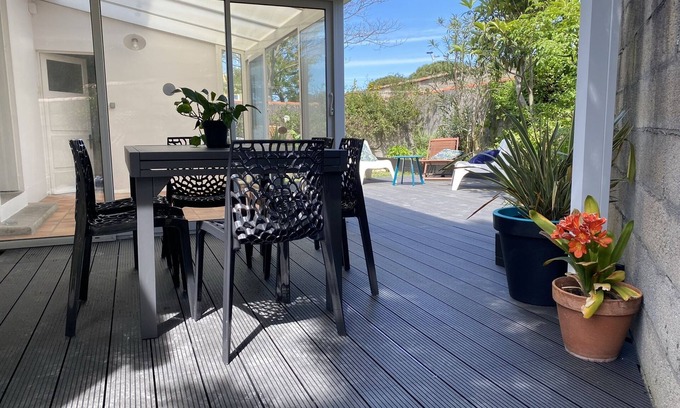 La Rochelle House | Maison La Rochelle 120m² Pour une Capacité de 6 à 8 Personnes