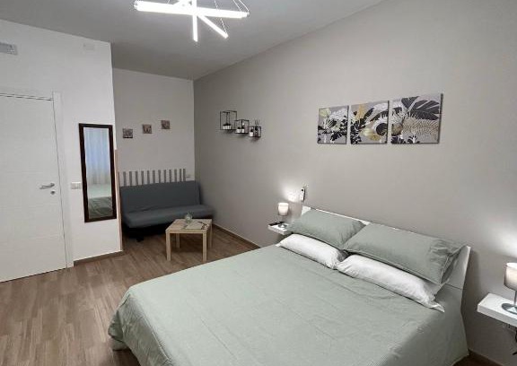 Naples City Centre Apartment | MAISON LAEZZA