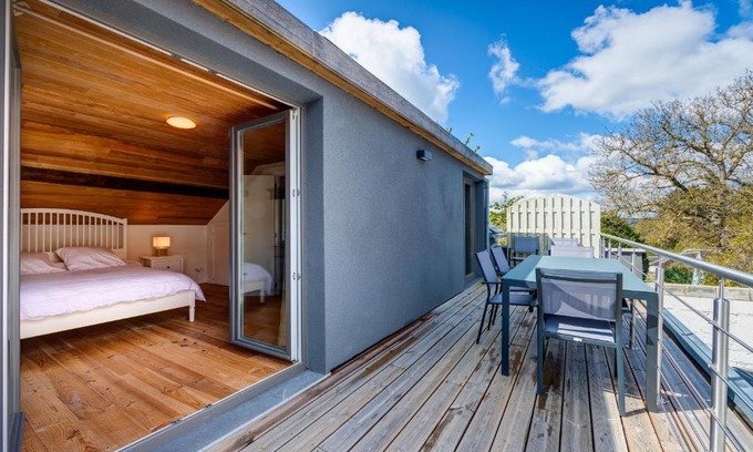 Grandhan House | Maison Loïc