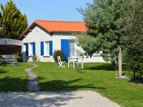 Vertou House | Maison lumineuse proche Nantes, jardin privatif, parking, Wi-Fi, cuisine équipée, équipements bébé - FR-1-306-1018