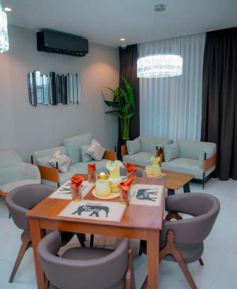 Manyoni Apartment | Maison Luxe Apartments