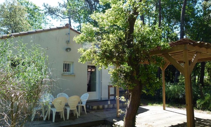 Jard-sur-Mer House | Maison neuve à Jard-sur-Mer, proche plage, forêt, port, 4 pers, WiFi, jardin, plancha - FR-1-336-59