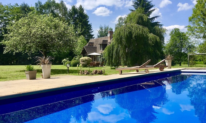 Le Planquay House | Maison Normande au Parc Majestueux