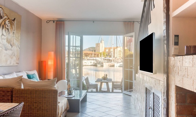 Port Grimaud House | Maison pêcheur by Interhome