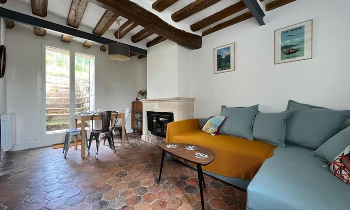 Montigny-sur-Loing Apartment | Maison privée - Centre Montigny