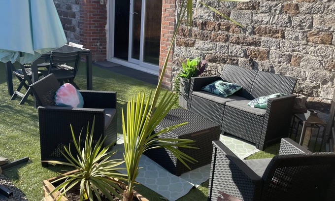 Bricqueville-sur-Mer House | Maison Proche mer et au Calme