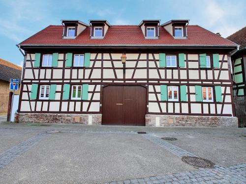 Geispolsheim House | Maison rénovée avec 3 chambres, terrasse et parking, à 17 min de Strasbourg - FR-1-722-5
