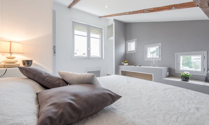Sud Apartment | Maison Saint Jérome - Large, independent, very quiet and sunny + swimming pool