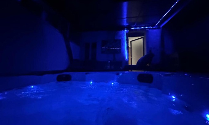 Le Fief-Sauvin House | Maison spa relaxing