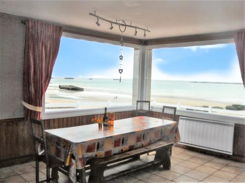 Pont-Audemer - Val de Risle House | Maison spacieuse avec vue sur la mer à Arromanches-les-Bains