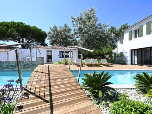 Les Portes-en-Re House | Maison spacieuse avec piscine et accès plage - FR-1-434-69