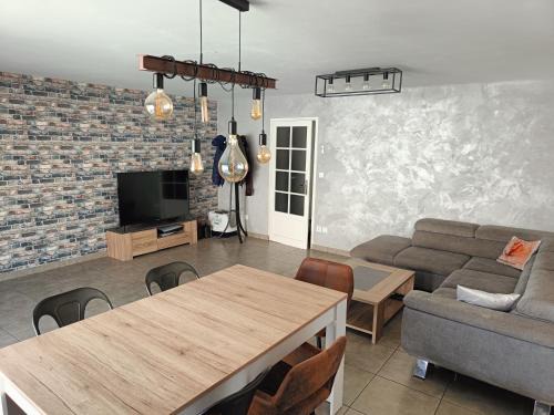 Perpignan Villa | Maison spacieuse avec spa gonflable