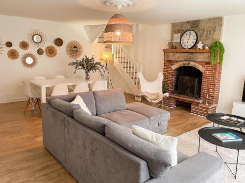 Conde-sur-Sarthe Apartment | Maison spacieuse et chaleureuse