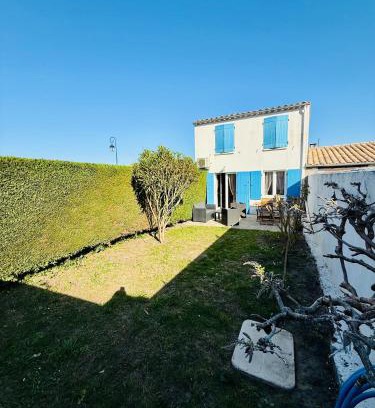 Le Petit Village House | Maison tout confort 4 personnes port des salines 3 étoiles 2025